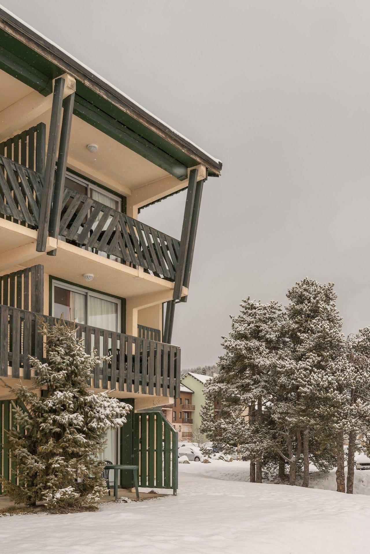 מונט-לואי Residence Pierre & Vacances Pyrenees 2000 Le Sequoia מראה חיצוני תמונה