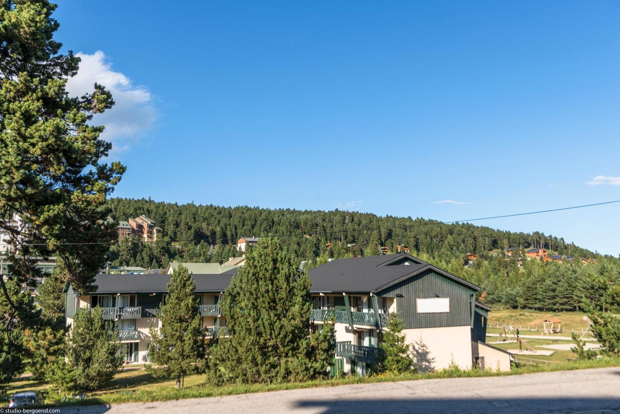מונט-לואי Residence Pierre & Vacances Pyrenees 2000 Le Sequoia מראה חיצוני תמונה